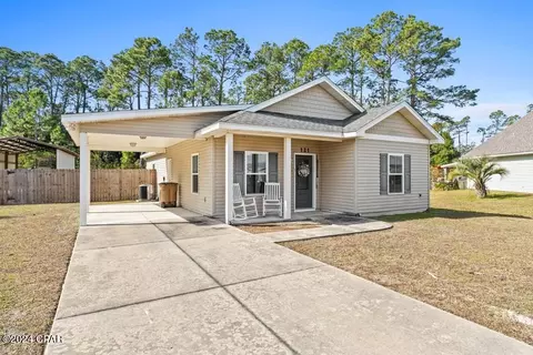121 Betty Dr, Port Saint Joe, FL 32456