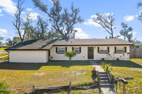 4940 S Lakewood Dr, Panama City, FL 32404