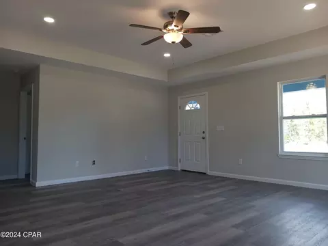 4060 Yorkshire Dr, Chipley, FL 32428 photo 6