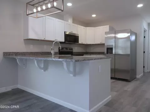 4060 Yorkshire Dr, Chipley, FL 32428 photo 4