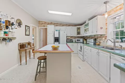 4178 Twilight Ln, Chipley, FL 32428 photo 11