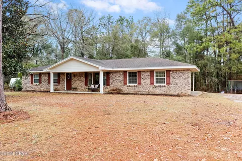 2723 Sherwood Dr, Bonifay, FL 32425