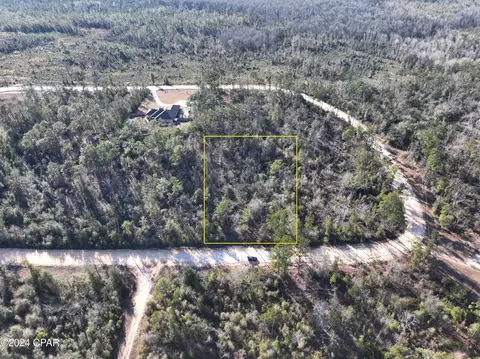 1154 Postpile Cir, Alford, FL 32420