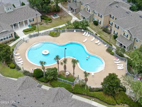 712 Lighthouse Rd, Panama City Beach, FL 32407