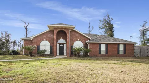 1618 Britton Rd, Lynn Haven, FL 32444