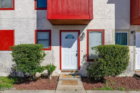 4455 W 19th St #45, Panama City, FL 32405