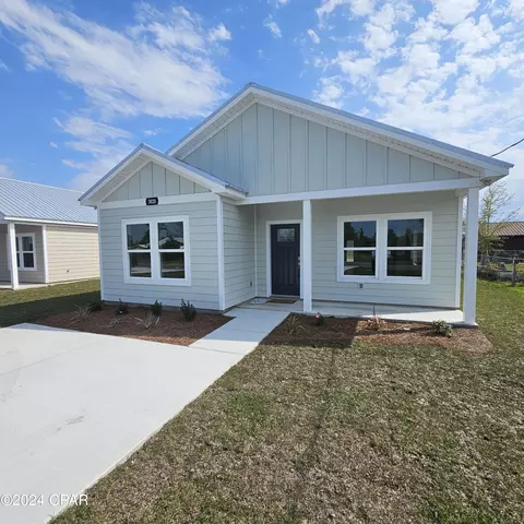 3020 Game Farm Rd, Panama City, FL 32405