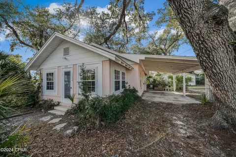 1120 High St, Panama City, FL 32404