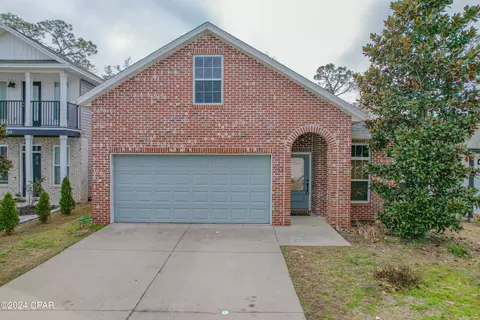 221 Woodlawn Ct, Panama City Beach, FL 32407