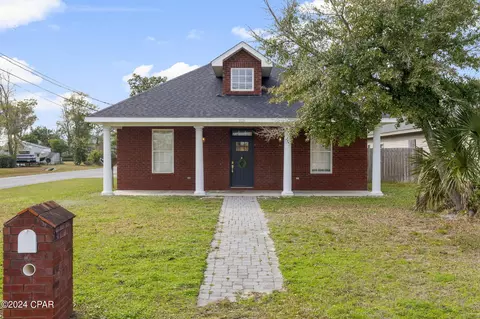 316 Indiana Ave, Lynn Haven, FL 32444