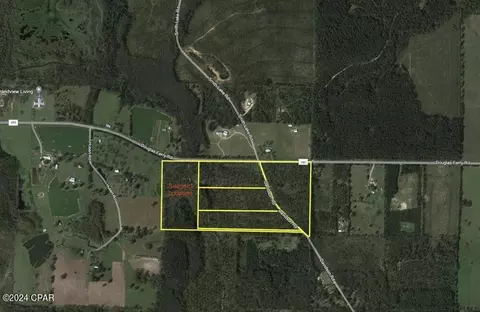 6410 Douglas Ferry Road #4, Bonifay, FL 32425