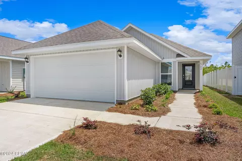 6702 Atkins Rd, Panama City, FL 32404