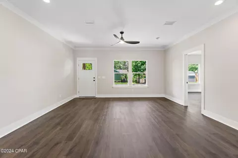 1313 Forrest Ave, Chipley, FL 32428 photo 4