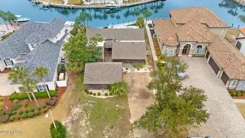 242 Marlin Cir, Panama City Beach, FL 32408