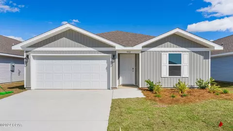 5112 Rivergrass Dr, Panama City, FL 32404