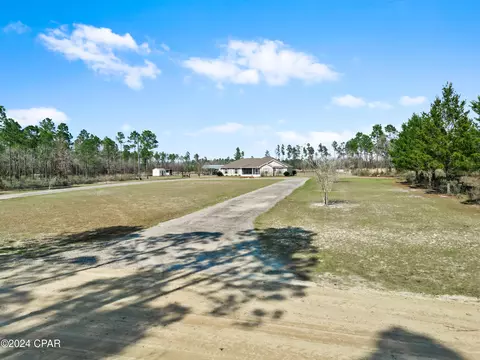 15088 NW L And H Rd, Bristol, FL 32321