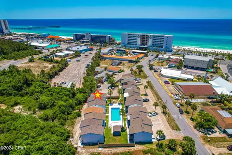 630 Laurel Ct, Panama City Beach, FL 32408