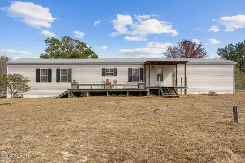 4905 Tiger Trl, Chipley, FL 32428
