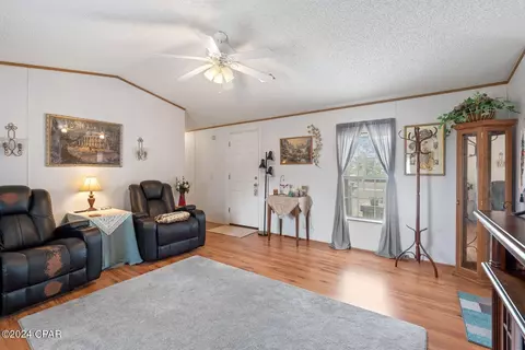 4905 Tiger Trl, Chipley, FL 32428 photo 8