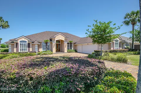 107 Dragon Cir, Panama City Beach, FL 32408