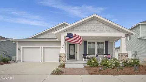 1713 Calamint St, Panama City, FL 32405