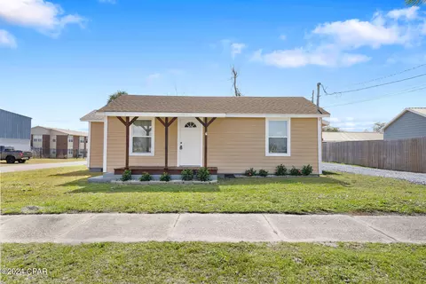 3012 E 3rd, Panama City, FL 32401