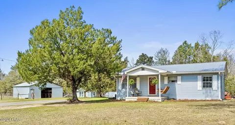 4892 Douglas Ferry Rd, Caryville, FL 32427