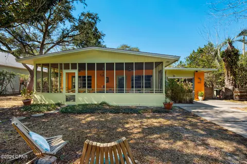 543 Seacrest Dr, Panama City Beach, FL 32413