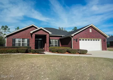 3403 High Cliff Rd, Southport, FL 32409