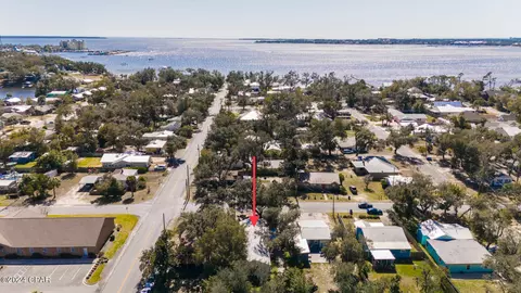 3704 W 17th St, Panama City, FL 32401
