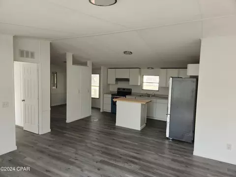 21258 Roberts Street St, Hosford, FL 32334