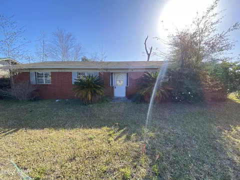 209 Wisconsin Ave, Lynn Haven, FL 32444