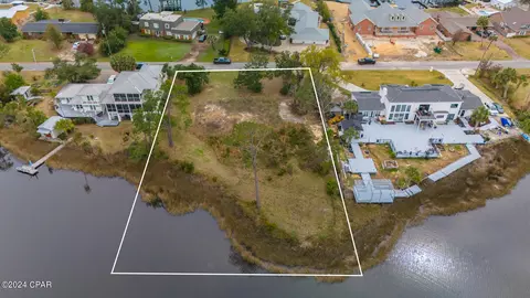 3046 W 30th Ct, Panama City, FL 32405