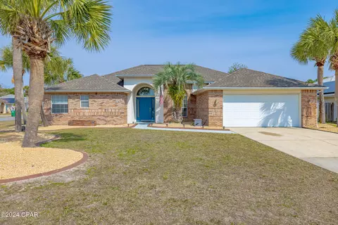 301 Alanna Cir, Panama City Beach, FL 32408