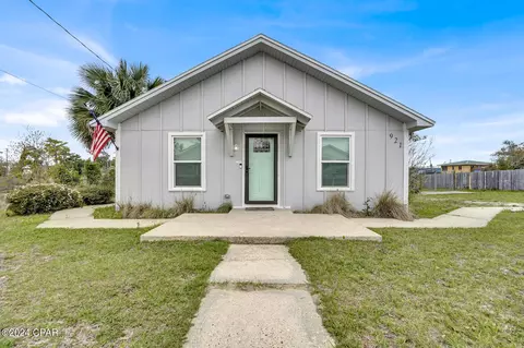921 Mckenzie Ave, Panama City, FL 32401