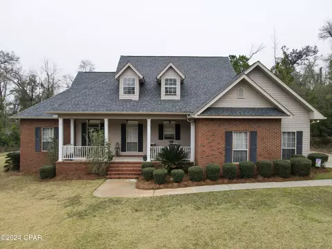 3116 4th St, Marianna, FL 32446