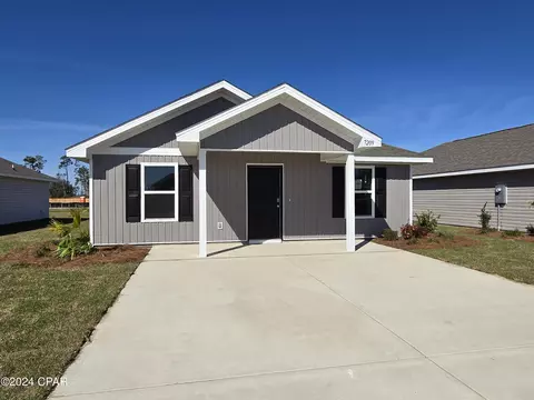 7209 Madison Square Dr, Youngstown, FL 32466