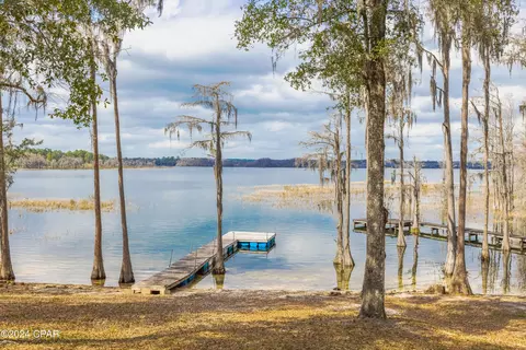 3136 Lucas Lake Rd, Chipley, FL 32428