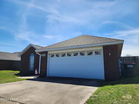 1808 Millwood Ln, Lynn Haven, FL 32444