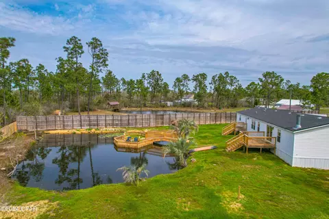 8424 S Mccann Rd, Southport, FL 32409