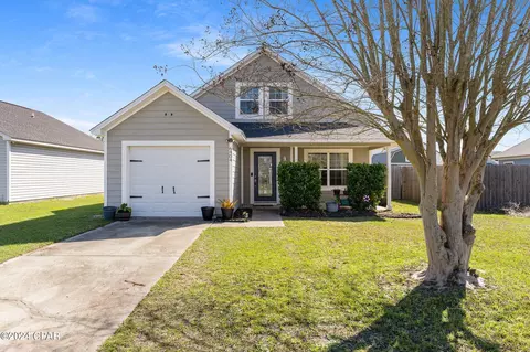 6404 Lake Joanna Cir, Panama City, FL 32404