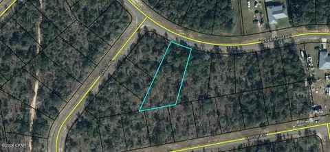 000 Darlington Dr #8, Chipley, FL 32428