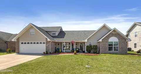 512 Tracey Dr, Panama City, FL 32404