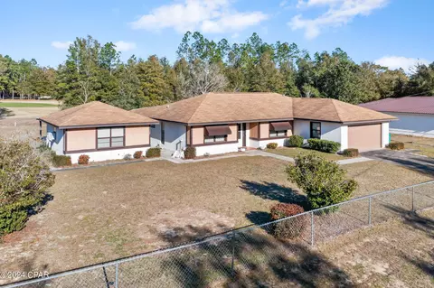 3601 Pembrook Dr, Chipley, FL 32428