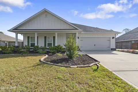 624 Fanning Bayou Dr, Southport, FL 32409