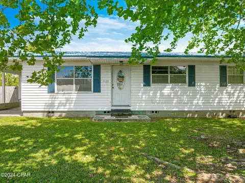 2622 Amelia Ave, Panama City, FL 32405