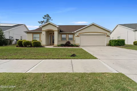 3303 Azalea Cir, Lynn Haven, FL 32444