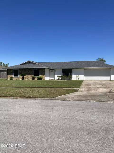 306 Liddon Pl, Lynn Haven, FL 32444