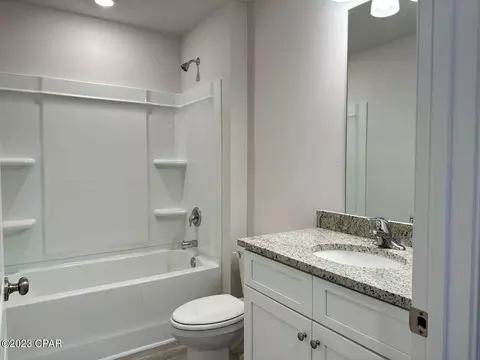 2233 Newmoon Dr, Chipley, FL 32428 photo 8