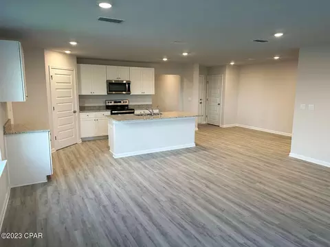 2233 Newmoon Dr, Chipley, FL 32428 photo 3
